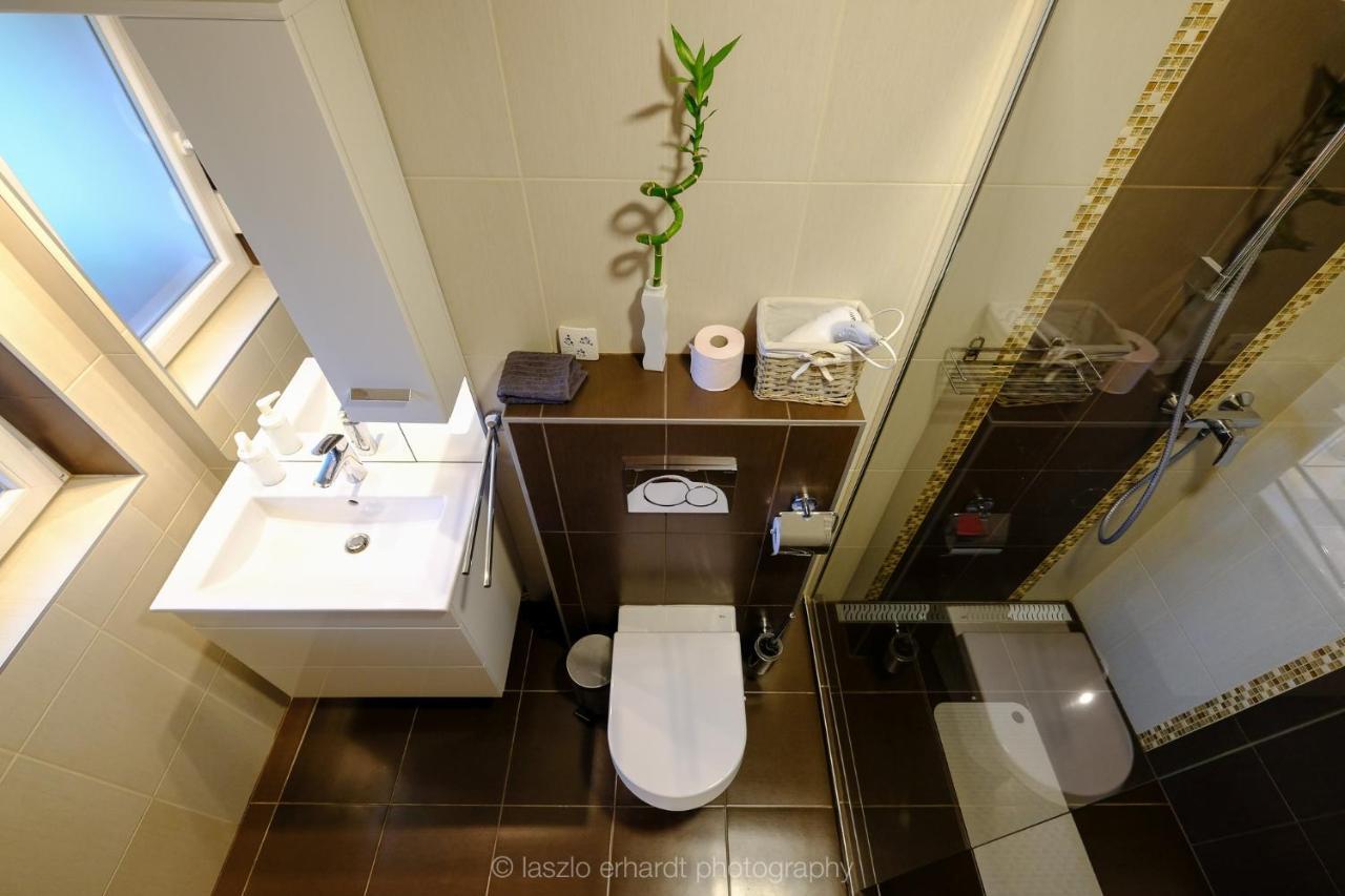 Ciprus Porta Apartmanok Balatonkenese Exterior foto