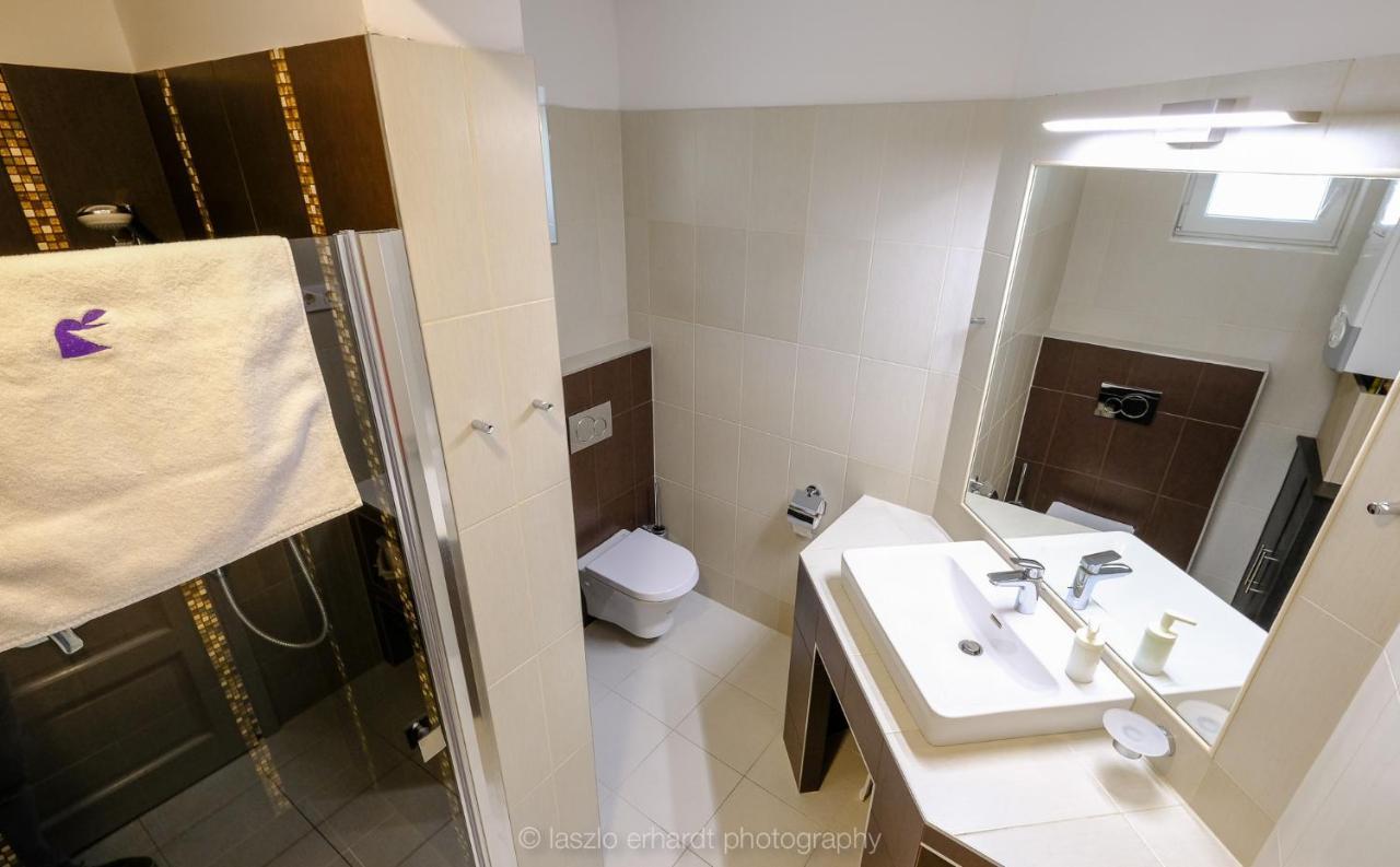 Ciprus Porta Apartmanok Balatonkenese Exterior foto