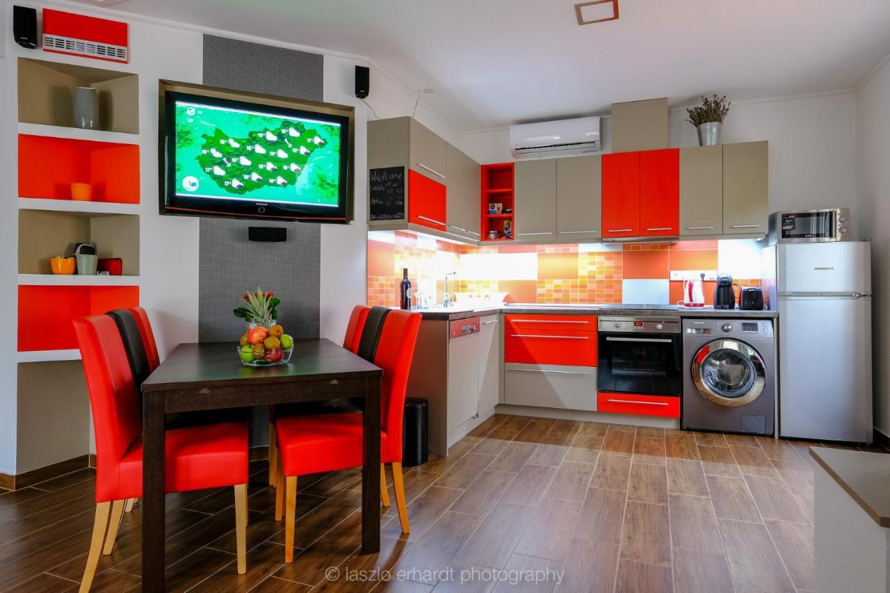 Ciprus Porta Apartmanok Balatonkenese Exterior foto
