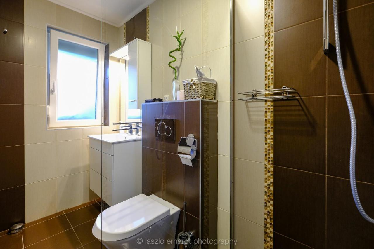 Ciprus Porta Apartmanok Balatonkenese Exterior foto
